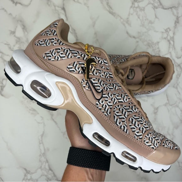 Nike Air Max Plus ✨ - Picture 3 of 15